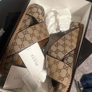 Gucci slides